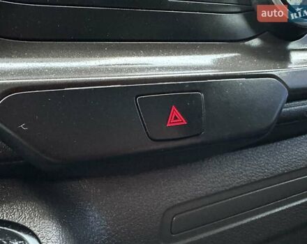 Серый Форд Транзит, объемом двигателя 2 л и пробегом 132 тыс. км за 17650 $, фото 70 на Automoto.ua