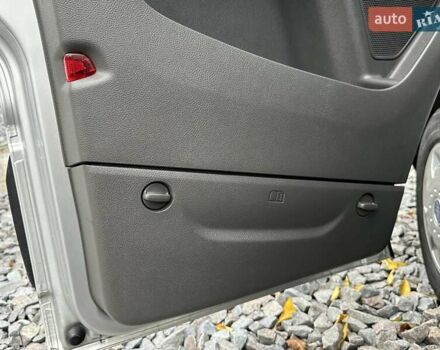 Серый Форд Транзит, объемом двигателя 2 л и пробегом 132 тыс. км за 17650 $, фото 45 на Automoto.ua