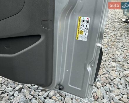 Серый Форд Транзит, объемом двигателя 2 л и пробегом 132 тыс. км за 17650 $, фото 79 на Automoto.ua