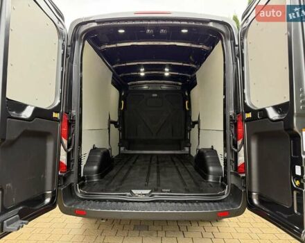 Сірий Форд Транзит, об'ємом двигуна 2 л та пробігом 240 тис. км за 18250 $, фото 52 на Automoto.ua