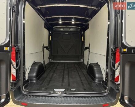 Сірий Форд Транзит, об'ємом двигуна 2 л та пробігом 240 тис. км за 18250 $, фото 53 на Automoto.ua