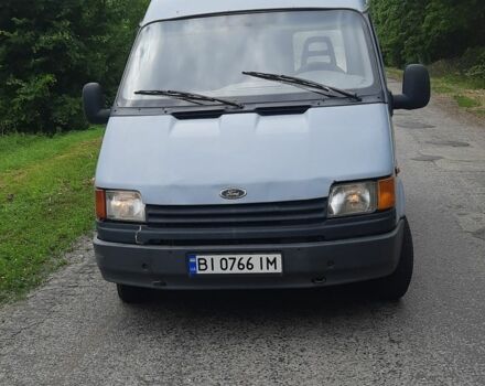 Серый Форд Транзит, объемом двигателя 2.5 л и пробегом 400 тыс. км за 1800 $, фото 1 на Automoto.ua