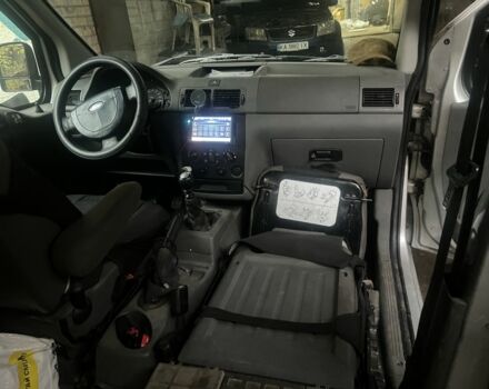 Серый Форд Транзит, объемом двигателя 1.8 л и пробегом 330 тыс. км за 3600 $, фото 4 на Automoto.ua