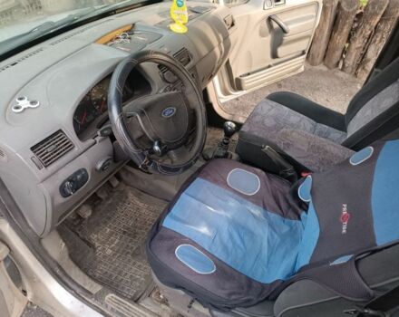 Серый Форд Транзит, объемом двигателя 1.8 л и пробегом 380 тыс. км за 3500 $, фото 4 на Automoto.ua