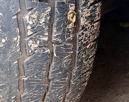 Серый Форд Транзит, объемом двигателя 2.2 л и пробегом 460 тыс. км за 5100 $, фото 8 на Automoto.ua