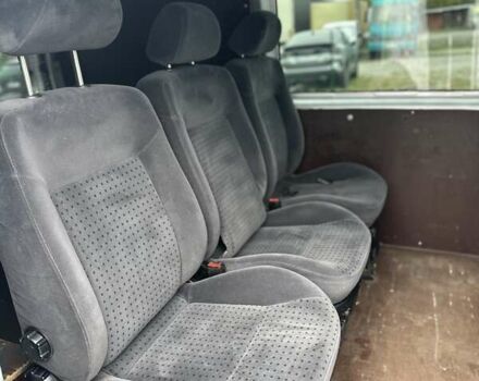 Серый Форд Транзит, объемом двигателя 2.2 л и пробегом 450 тыс. км за 5450 $, фото 9 на Automoto.ua
