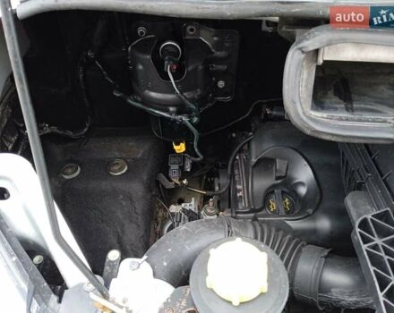 Серый Форд Транзит, объемом двигателя 2.2 л и пробегом 310 тыс. км за 9500 $, фото 11 на Automoto.ua