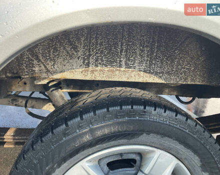 Серый Форд Транзит, объемом двигателя 2.2 л и пробегом 322 тыс. км за 9300 $, фото 17 на Automoto.ua