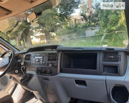 Форд Транзит 2011 в Радомышле на Automoto.ua Серый Форд Транзит, объемом двигателя 2.2 л и пробегом 225 тыс. км за 7950 $, фото 3 на Automoto.ua