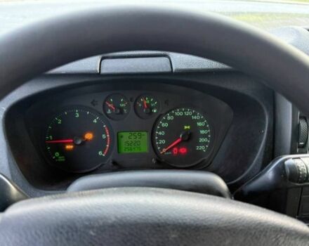 Серый Форд Транзит, объемом двигателя 2.4 л и пробегом 250 тыс. км за 5881 $, фото 5 на Automoto.ua