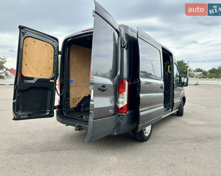 Сірий Форд Транзит, об'ємом двигуна 2.2 л та пробігом 300 тис. км за 14000 $, фото 7 на Automoto.ua