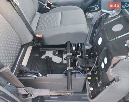 Сірий Форд Транзит, об'ємом двигуна 2 л та пробігом 220 тис. км за 18500 $, фото 73 на Automoto.ua