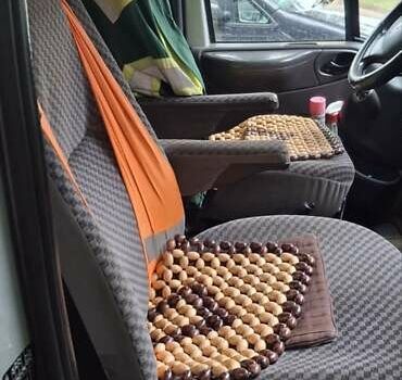 Сірий Форд Транзит, об'ємом двигуна 2 л та пробігом 448 тис. км за 4700 $, фото 4 на Automoto.ua