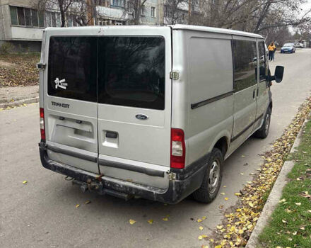 Сірий Форд Транзит, об'ємом двигуна 2 л та пробігом 475 тис. км за 4000 $, фото 4 на Automoto.ua