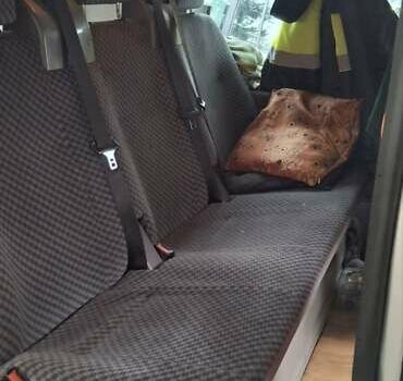 Сірий Форд Транзит, об'ємом двигуна 2 л та пробігом 448 тис. км за 4700 $, фото 6 на Automoto.ua