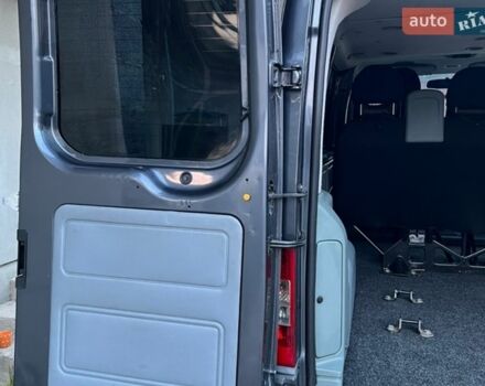 Серый Форд Транзит, объемом двигателя 2.2 л и пробегом 290 тыс. км за 13000 $, фото 42 на Automoto.ua