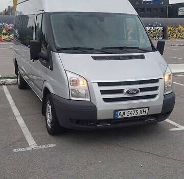 Сірий Форд Транзит, об'ємом двигуна 2.2 л та пробігом 300 тис. км за 8300 $, фото 2 на Automoto.ua