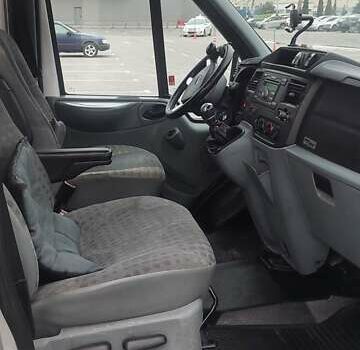 Сірий Форд Транзит, об'ємом двигуна 2.2 л та пробігом 300 тис. км за 8300 $, фото 26 на Automoto.ua