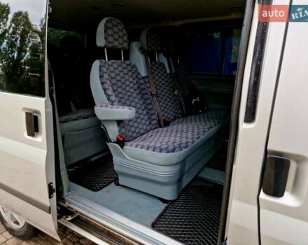 Серый Форд Транзит, объемом двигателя 2.2 л и пробегом 228 тыс. км за 13000 $, фото 11 на Automoto.ua