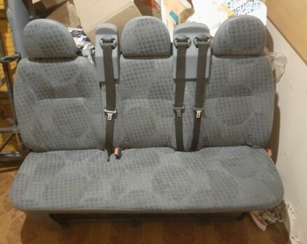 Серый Форд Транзит, объемом двигателя 2.2 л и пробегом 194 тыс. км за 8800 $, фото 5 на Automoto.ua