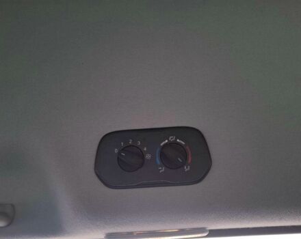 Серый Форд Транзит, объемом двигателя 2.2 л и пробегом 173 тыс. км за 8700 $, фото 16 на Automoto.ua