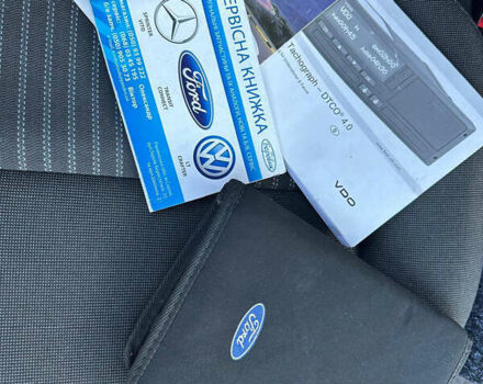 Серый Форд Транзит, объемом двигателя 2 л и пробегом 265 тыс. км за 21000 $, фото 23 на Automoto.ua