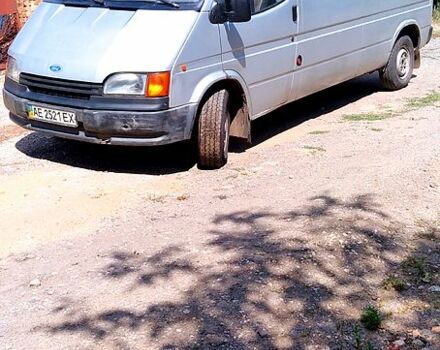 Сірий Форд Транзит, об'ємом двигуна 2.5 л та пробігом 350 тис. км за 3500 $, фото 3 на Automoto.ua
