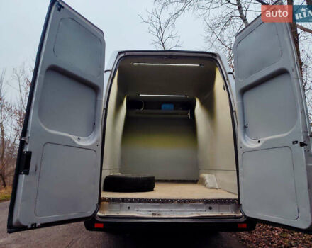 Сірий Форд Транзит, об'ємом двигуна 2.4 л та пробігом 288 тис. км за 9500 $, фото 22 на Automoto.ua