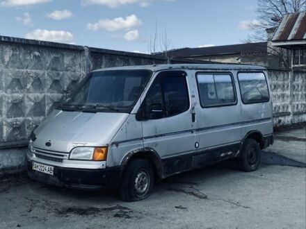 Сірий Форд Транзит, об'ємом двигуна 2.5 л та пробігом 342 тис. км за 1000 $, фото 1 на Automoto.ua