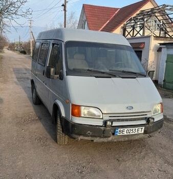 Серый Форд Транзит, объемом двигателя 2.4 л и пробегом 108 тыс. км за 2500 $, фото 1 на Automoto.ua