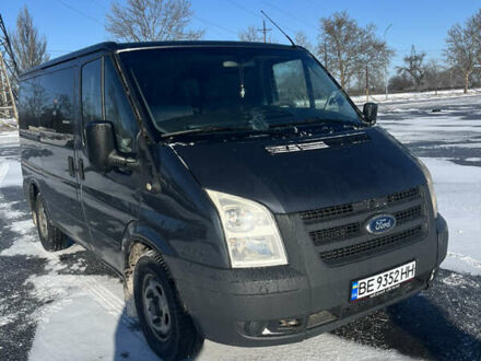 Серый Форд Транзит, объемом двигателя 2.2 л и пробегом 400 тыс. км за 9200 $, фото 1 на Automoto.ua