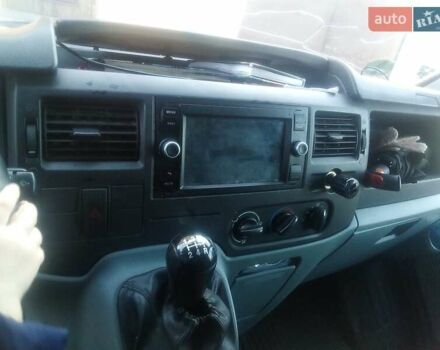 Синий Форд Транзит, объемом двигателя 2.2 л и пробегом 200 тыс. км за 9000 $, фото 7 на Automoto.ua