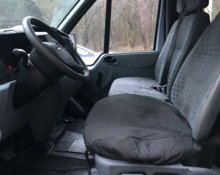 Синий Форд Транзит, объемом двигателя 2.4 л и пробегом 421 тыс. км за 3900 $, фото 3 на Automoto.ua