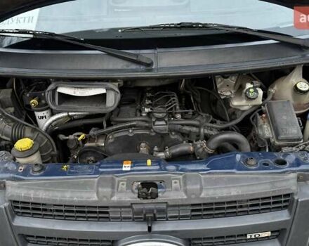 Синій Форд Транзит, об'ємом двигуна 2.4 л та пробігом 337 тис. км за 13500 $, фото 17 на Automoto.ua