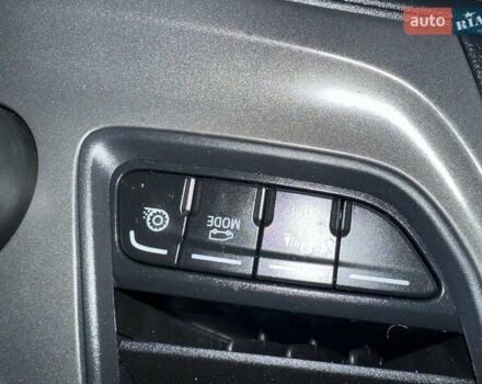 Синій Форд Транзит, об'ємом двигуна 2 л та пробігом 252 тис. км за 18500 $, фото 46 на Automoto.ua