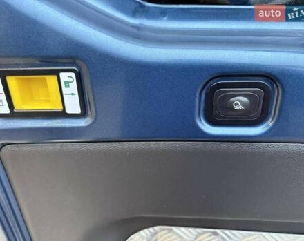 Синій Форд Транзит, об'ємом двигуна 2 л та пробігом 252 тис. км за 18500 $, фото 24 на Automoto.ua