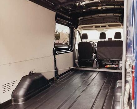 Синій Форд Транзит, об'ємом двигуна 2 л та пробігом 175 тис. км за 21200 $, фото 18 на Automoto.ua