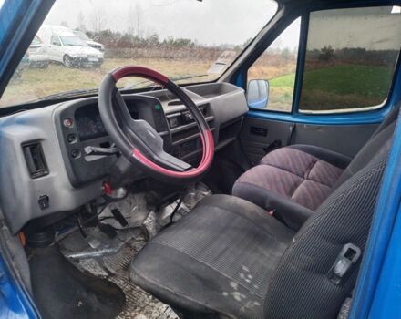 Синий Форд Транзит, объемом двигателя 0 л и пробегом 350 тыс. км за 700 $, фото 5 на Automoto.ua