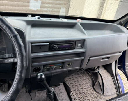 Форд Транзит 1988 в Одессе на Automoto.ua Синий Форд Транзит, объемом двигателя 2.5 л и пробегом 900 тыс. км за 2900 $, фото 7 на Automoto.ua