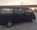 Синий Форд Транзит, объемом двигателя 2.5 л и пробегом 300 тыс. км за 1750 $, фото 1 на Automoto.ua