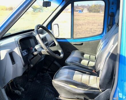 Синій Форд Транзит, об'ємом двигуна 2.5 л та пробігом 130 тис. км за 1100 $, фото 8 на Automoto.ua
