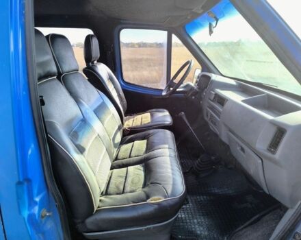 Синій Форд Транзит, об'ємом двигуна 2.5 л та пробігом 130 тис. км за 1100 $, фото 12 на Automoto.ua