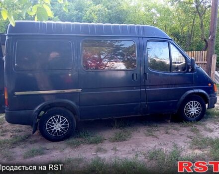 Синий Форд Транзит, объемом двигателя 2.5 л и пробегом 379 тыс. км за 1800 $, фото 2 на Automoto.ua