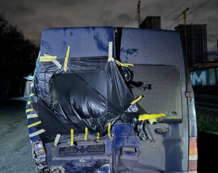 Синий Форд Транзит, объемом двигателя 2.4 л и пробегом 111 тыс. км за 1700 $, фото 3 на Automoto.ua