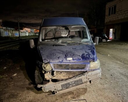 Синий Форд Транзит, объемом двигателя 2.4 л и пробегом 111 тыс. км за 1700 $, фото 1 на Automoto.ua