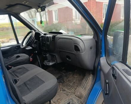 Синій Форд Транзит, об'ємом двигуна 2 л та пробігом 380 тис. км за 3500 $, фото 4 на Automoto.ua