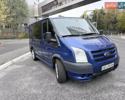 Синий Форд Транзит, объемом двигателя 2.2 л и пробегом 356 тыс. км за 8500 $, фото 5 на Automoto.ua