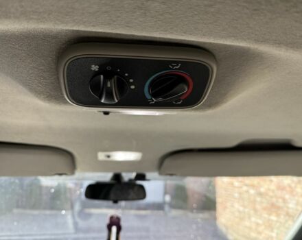 Синий Форд Транзит, объемом двигателя 2.4 л и пробегом 175 тыс. км за 12500 $, фото 15 на Automoto.ua