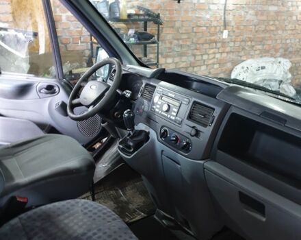 Синий Форд Транзит, объемом двигателя 2.2 л и пробегом 136 тыс. км за 3400 $, фото 5 на Automoto.ua