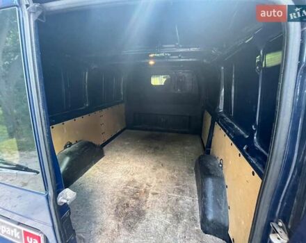 Синий Форд Транзит, объемом двигателя 2.2 л и пробегом 327 тыс. км за 7490 $, фото 20 на Automoto.ua